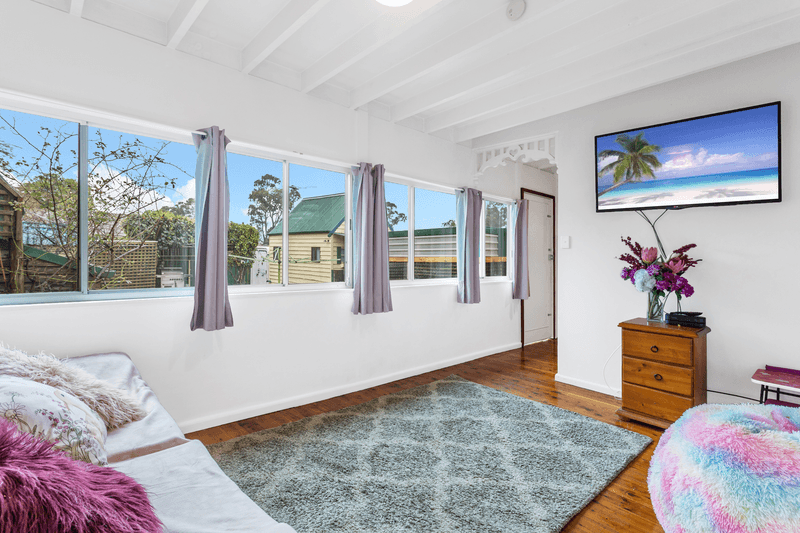 27 Kaluga Street, Busby, NSW 2168