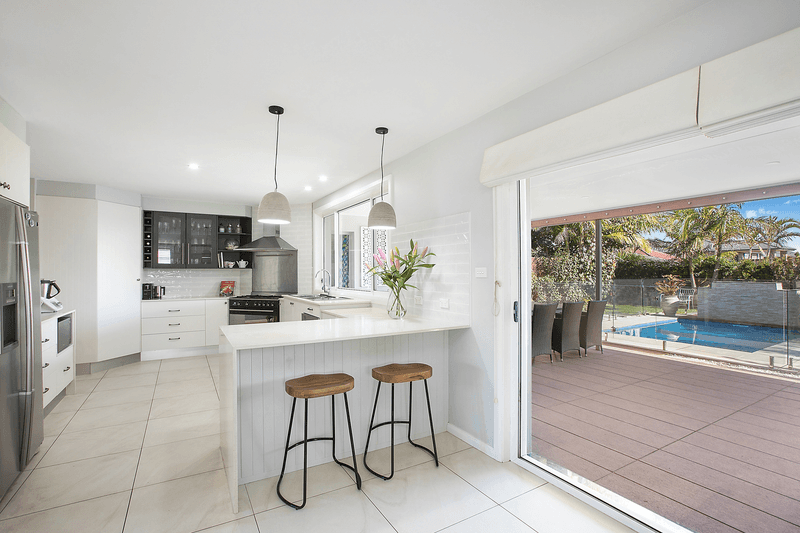 13 Grandview Street, Shelly Beach, NSW 2261