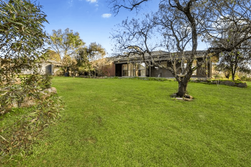 24-26 Church St, KILMORE, VIC 3764