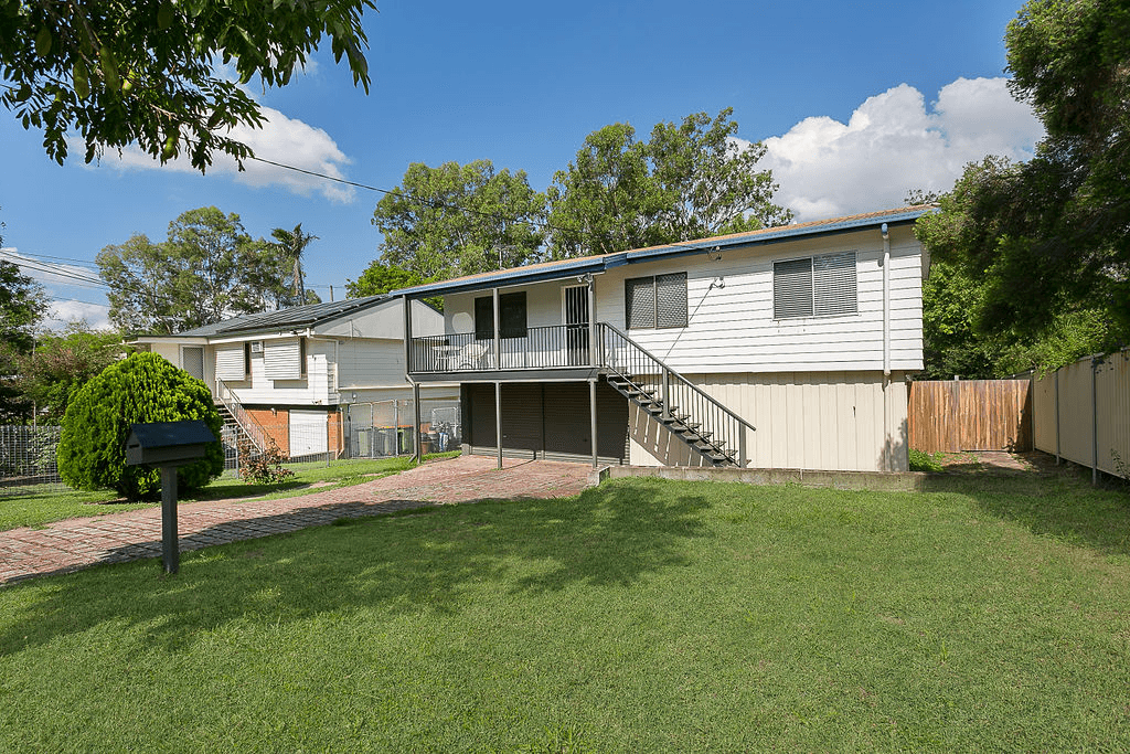 10 Richardson Street, GOODNA, QLD 4300