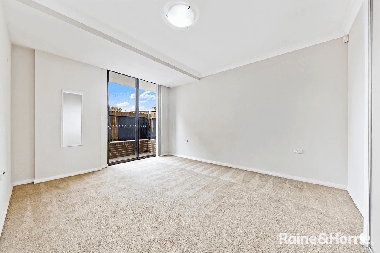 35/80-82 Tasman PDE, FAIRFIELD WEST, NSW 2165