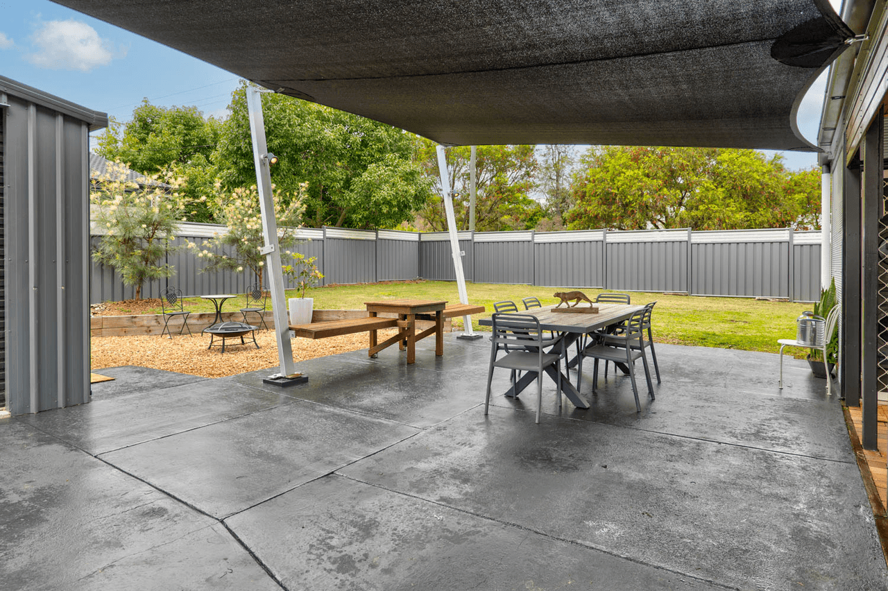 26 Short Street, ESK, QLD 4312