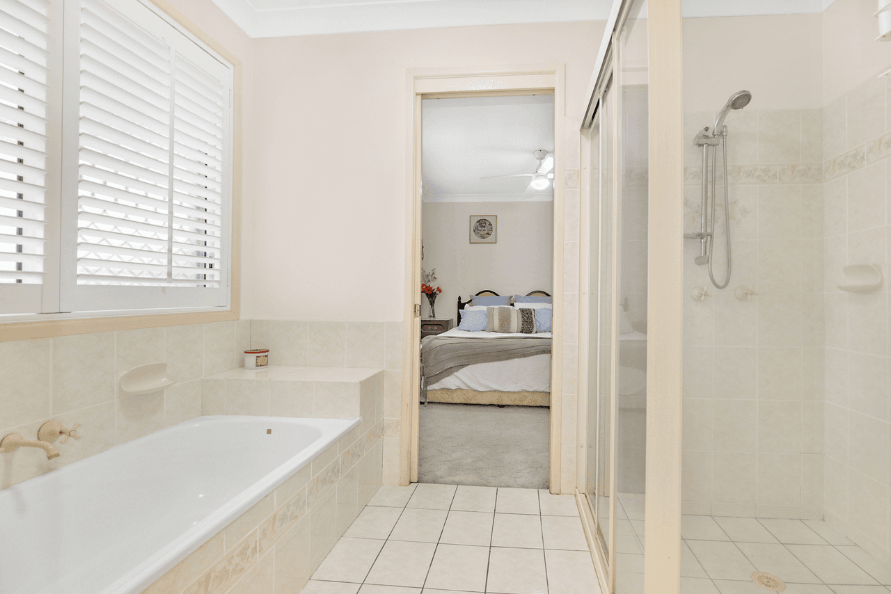 14 Trevino Place, PARKWOOD, QLD 4214