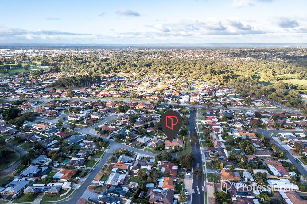 2 Bredhurst Road, MARANGAROO, WA 6064