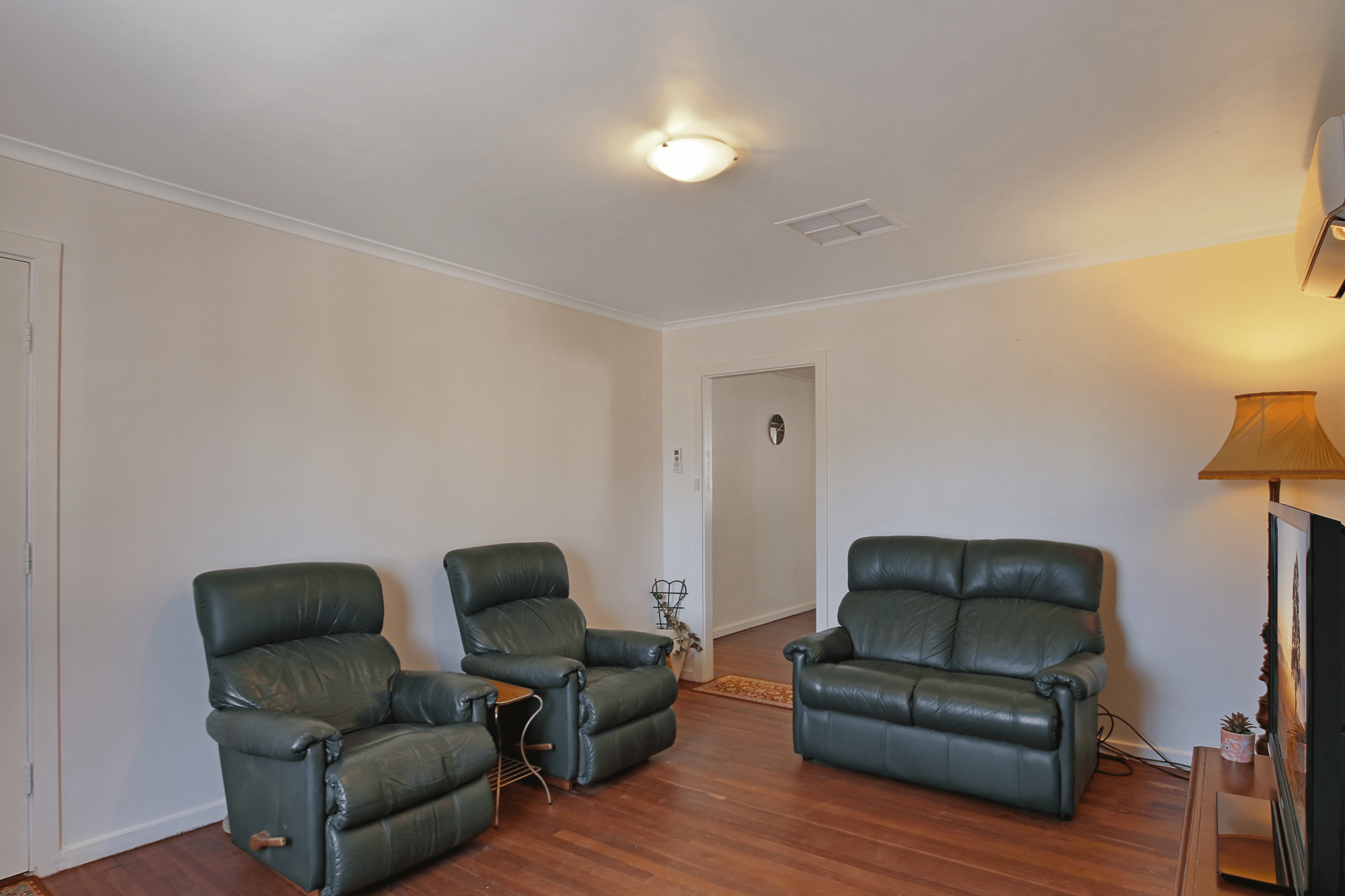 3 Civic Avenue, WAIKERIE, SA 5330