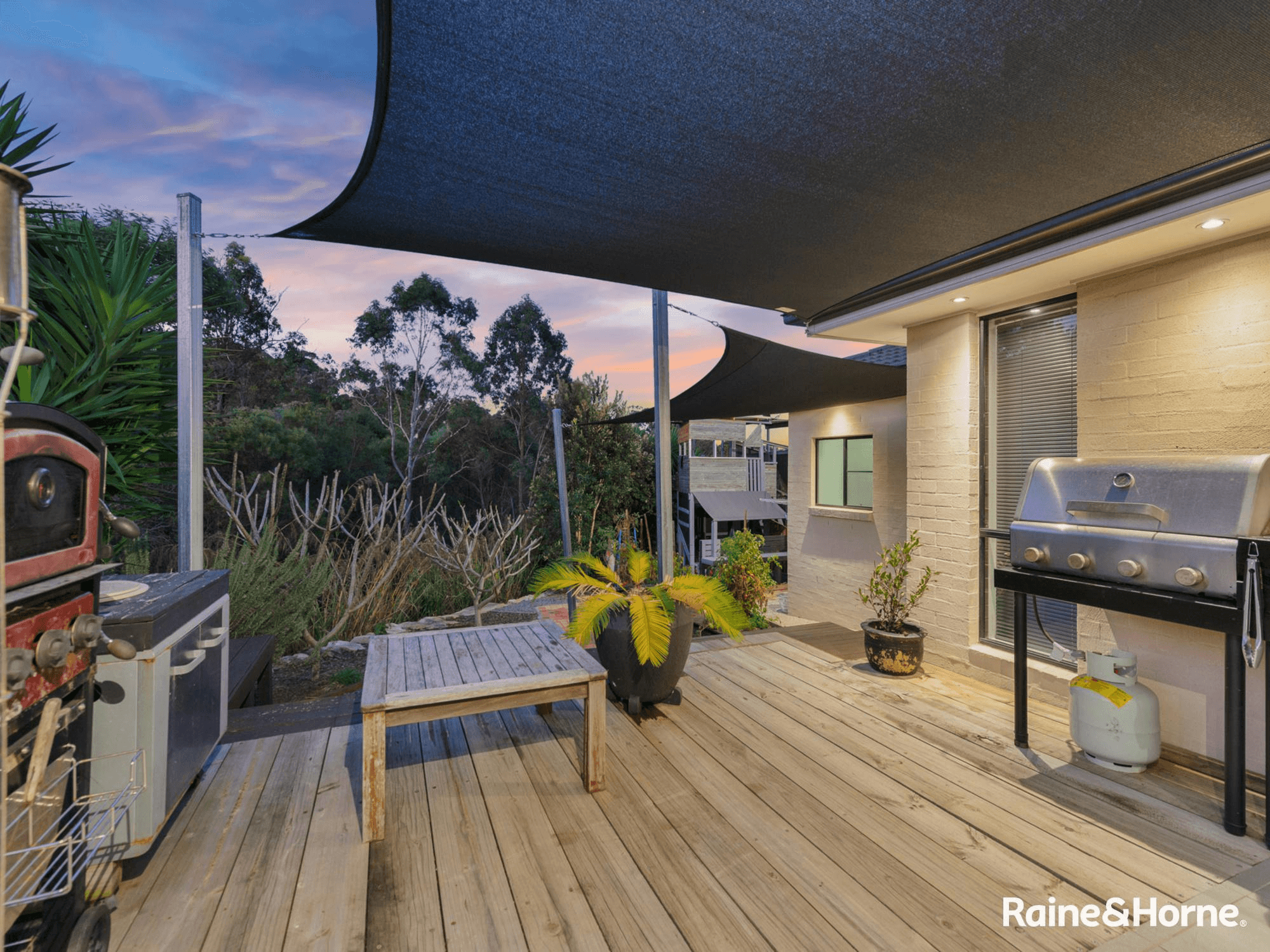 1 Verde Court, UPPER COOMERA, QLD 4209