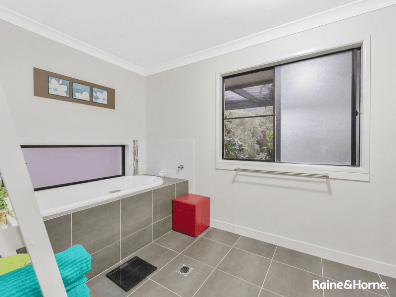 1 Verde Court, UPPER COOMERA, QLD 4209