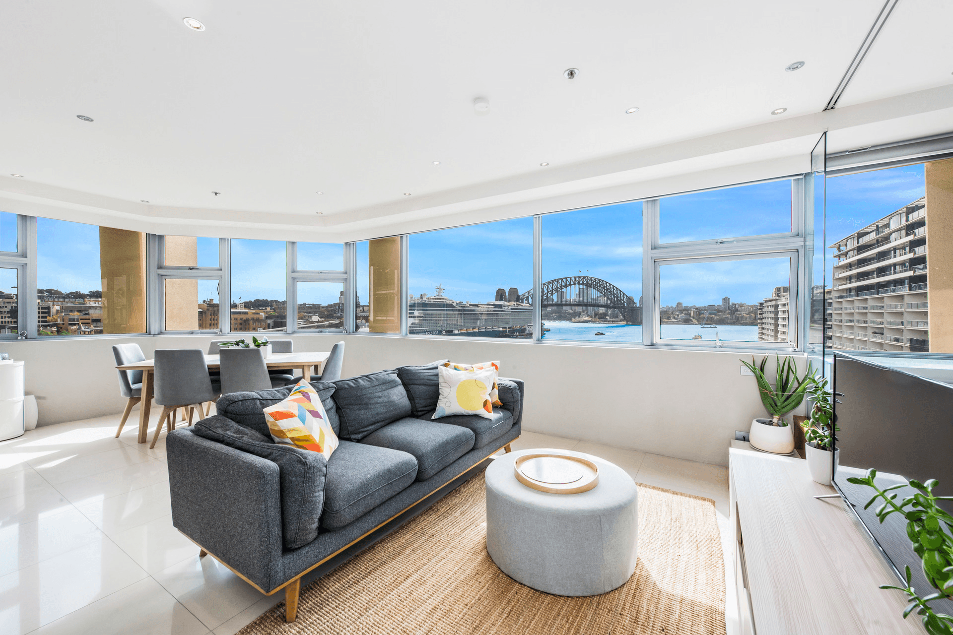 9.2/2 Phillip Street, Sydney, NSW 2000