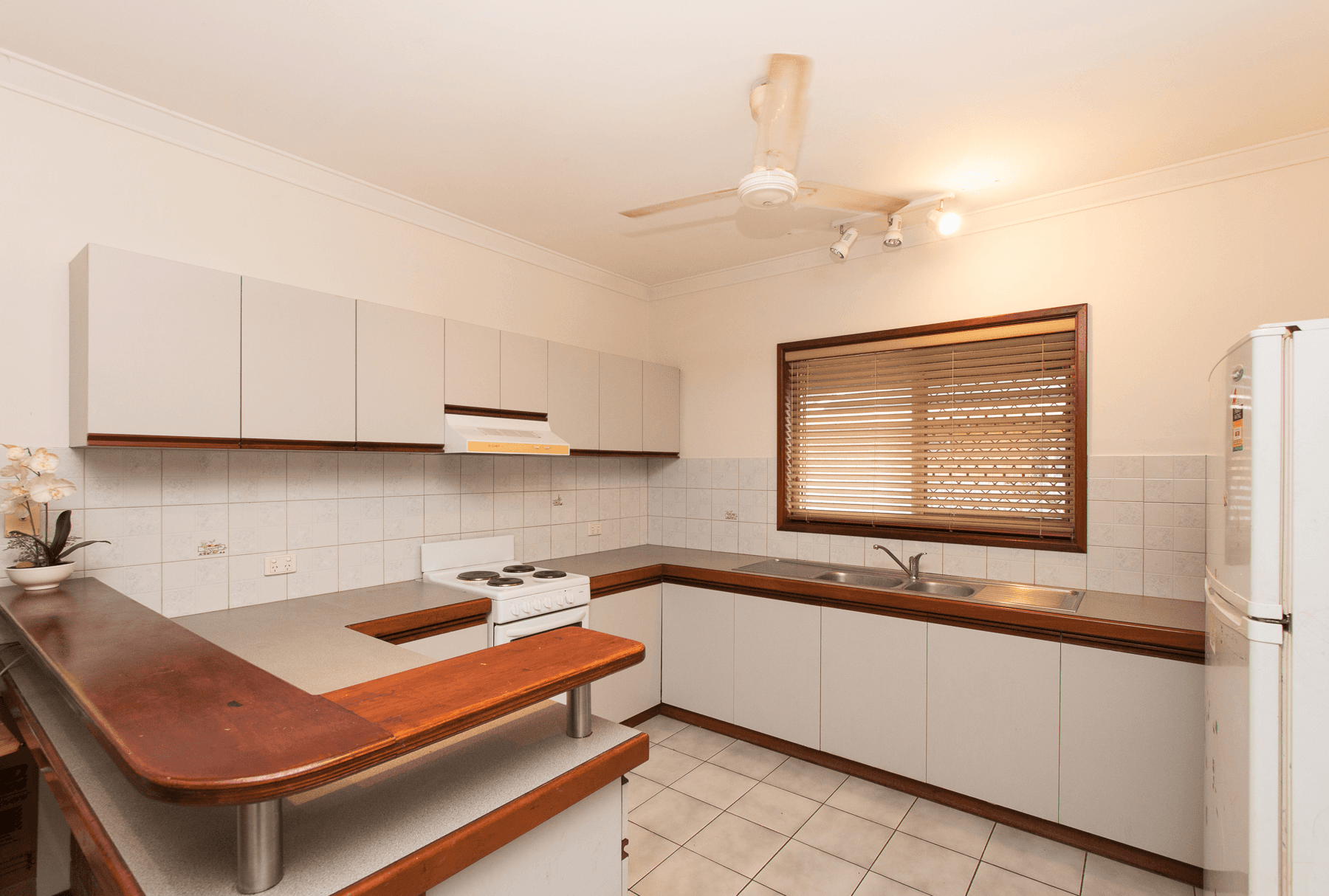 2/6 Rhatigan Place, CABLE BEACH, WA 6726