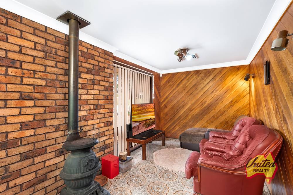 2 Emmetts Farm Road, Rossmore, NSW 2557
