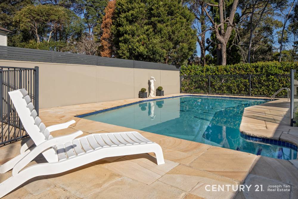 40 Day Road, Cheltenham, NSW 2119