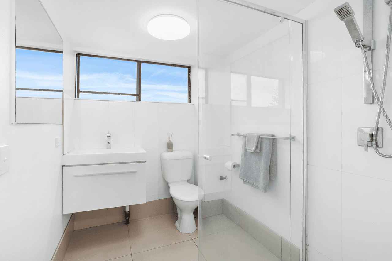 7/3 Ocean Street, MERMAID BEACH, QLD 4218