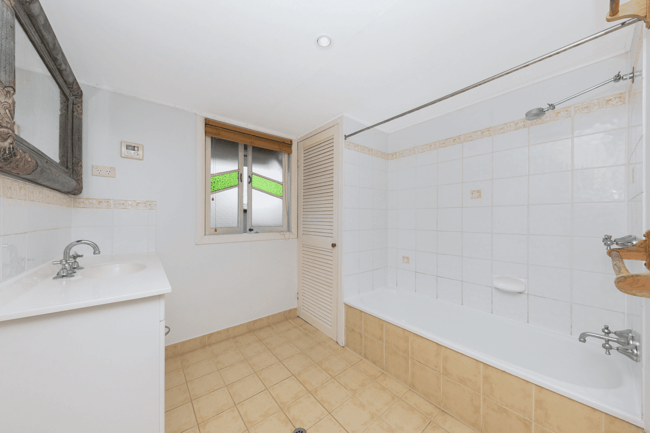 3 Gena Court, MUNDINGBURRA, QLD 4812