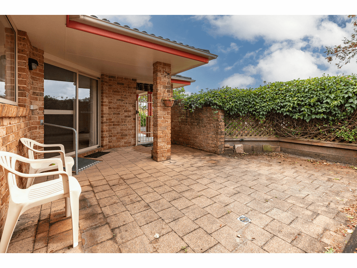 1/17 Woodward Place, TUNCURRY, NSW 2428