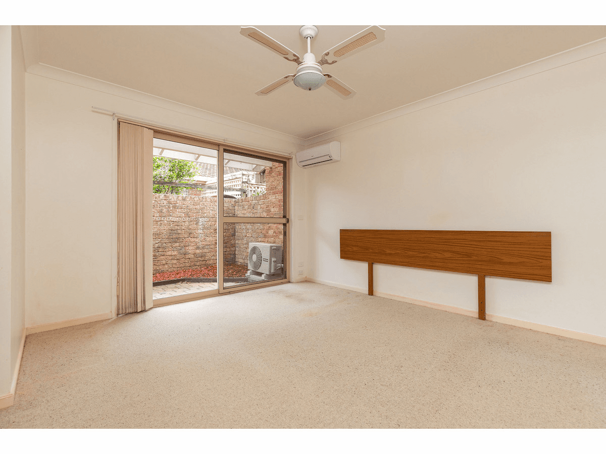 1/17 Woodward Place, TUNCURRY, NSW 2428