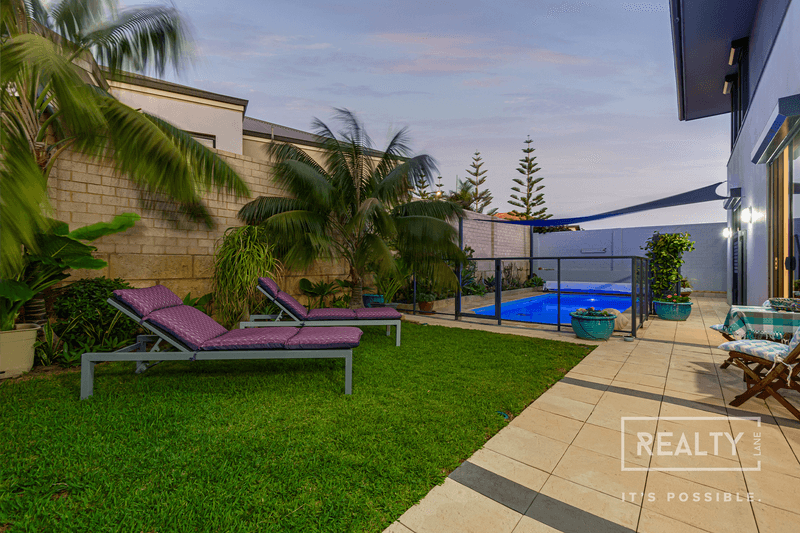 30 Mariners View, Mindarie, WA 6030