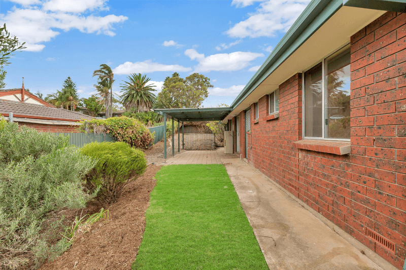 26 Featherstone Drive, Huntfield Heights, SA 5163