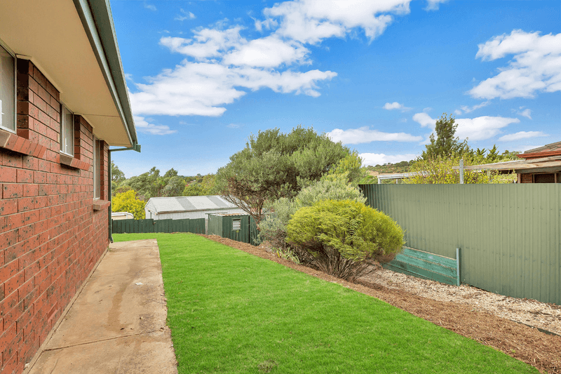 26 Featherstone Drive, Huntfield Heights, SA 5163