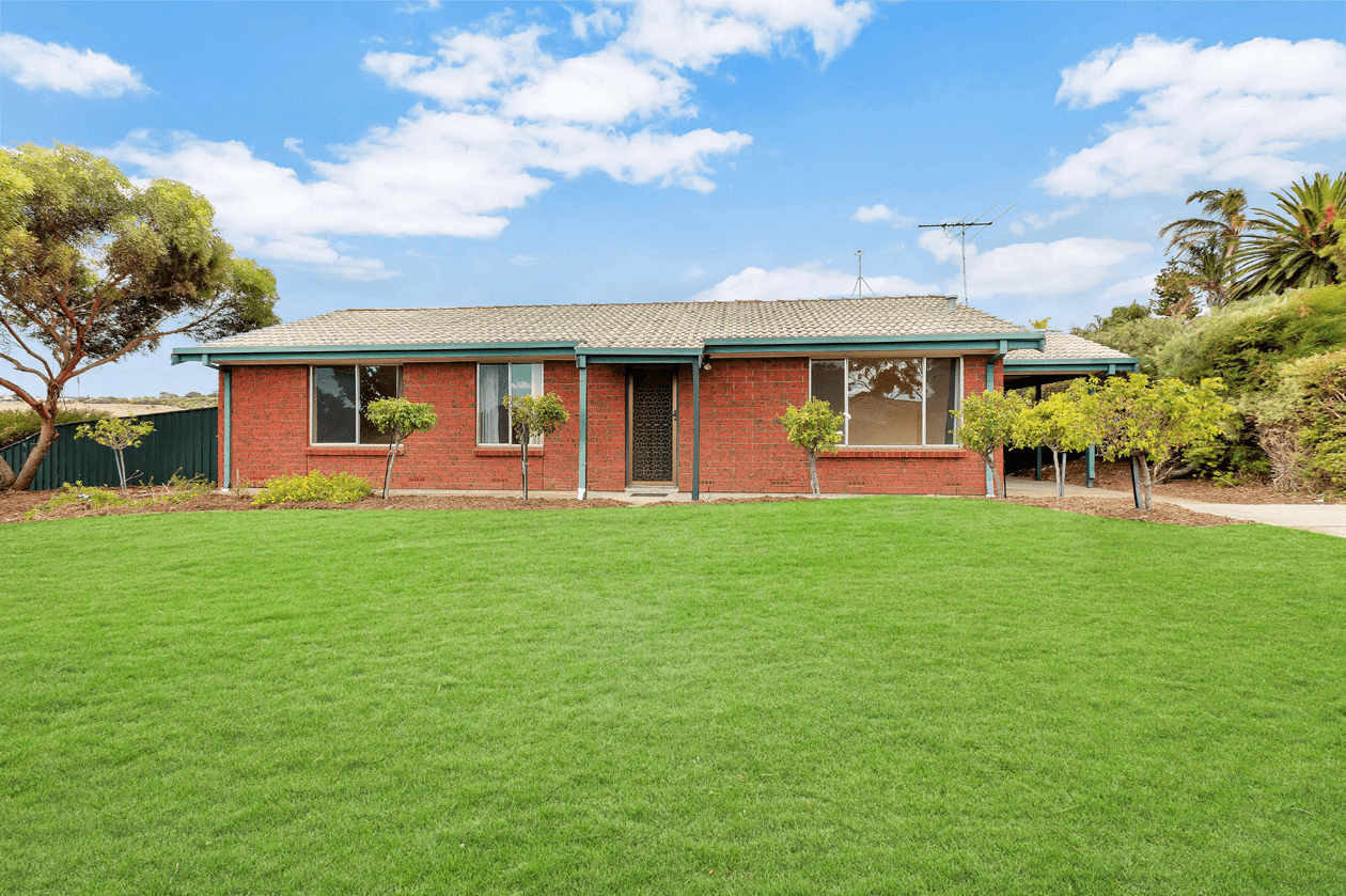 26 Featherstone Drive, Huntfield Heights, SA 5163