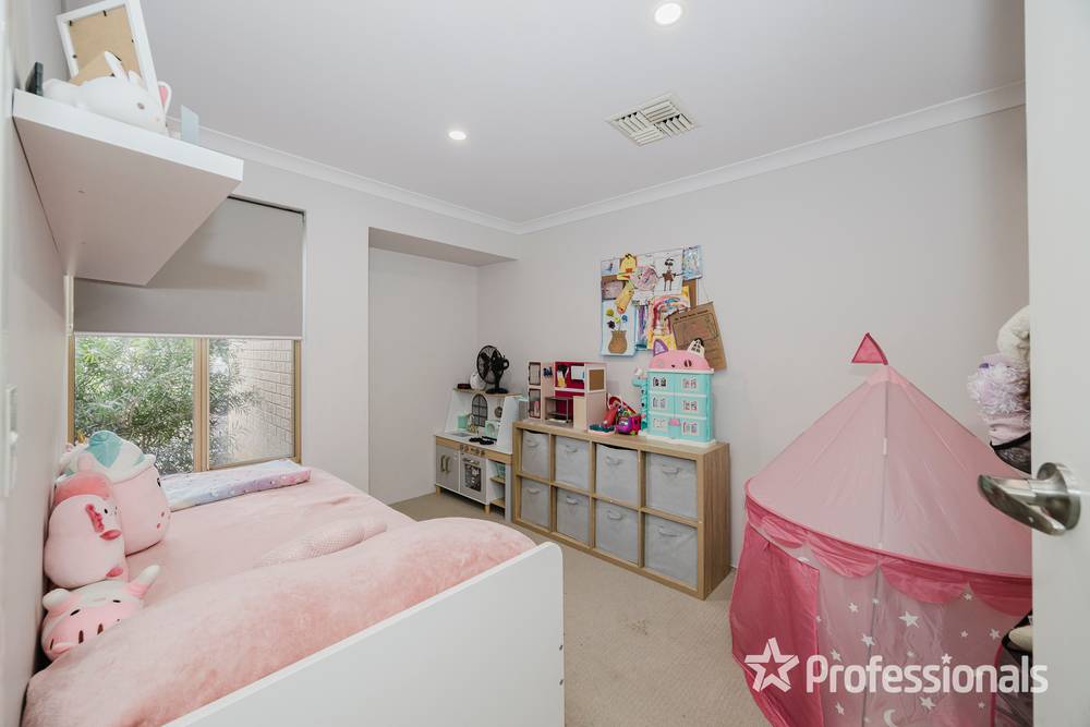 7 Spinnaker Crest, BALLAJURA, WA 6066