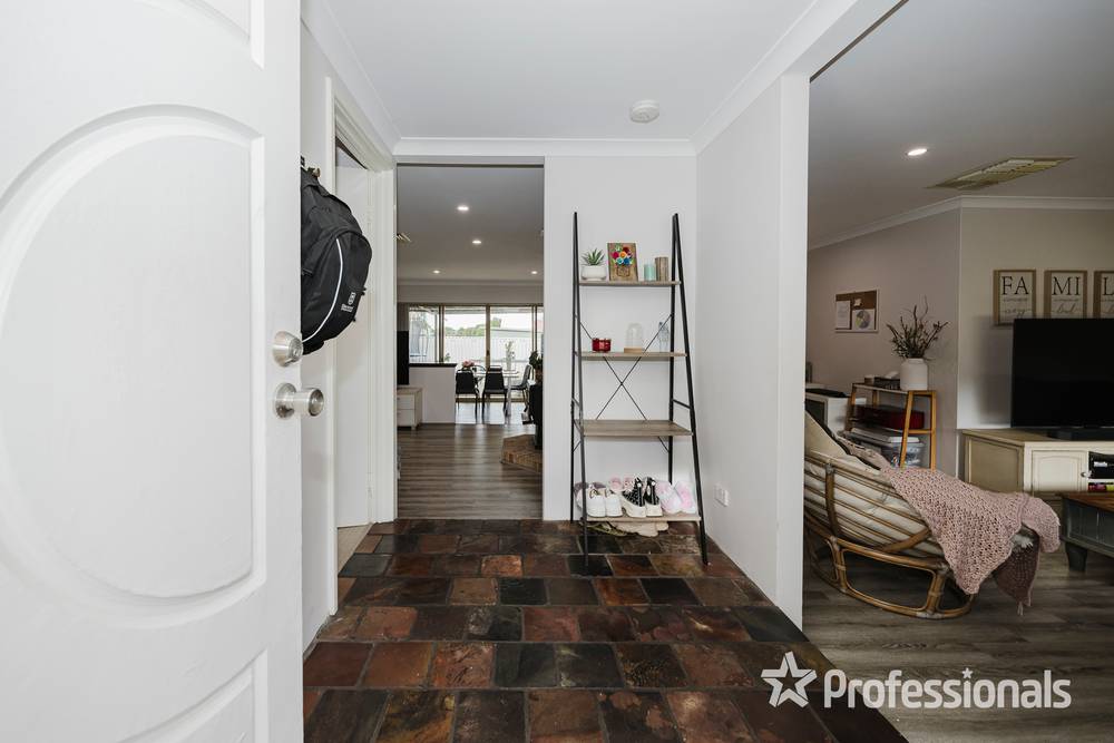 7 Spinnaker Crest, BALLAJURA, WA 6066