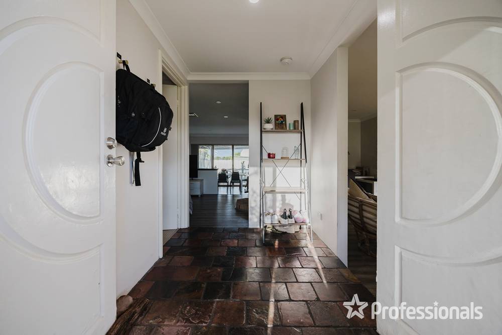 7 Spinnaker Crest, BALLAJURA, WA 6066