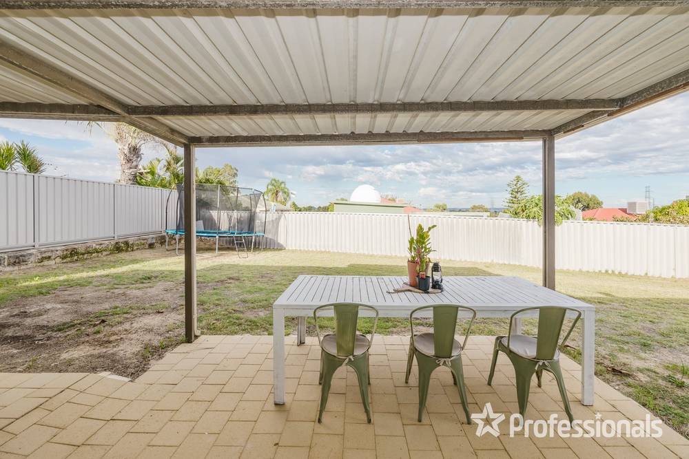 7 Spinnaker Crest, BALLAJURA, WA 6066