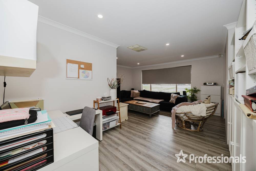 7 Spinnaker Crest, BALLAJURA, WA 6066