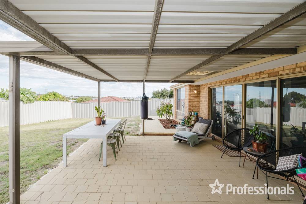 7 Spinnaker Crest, BALLAJURA, WA 6066