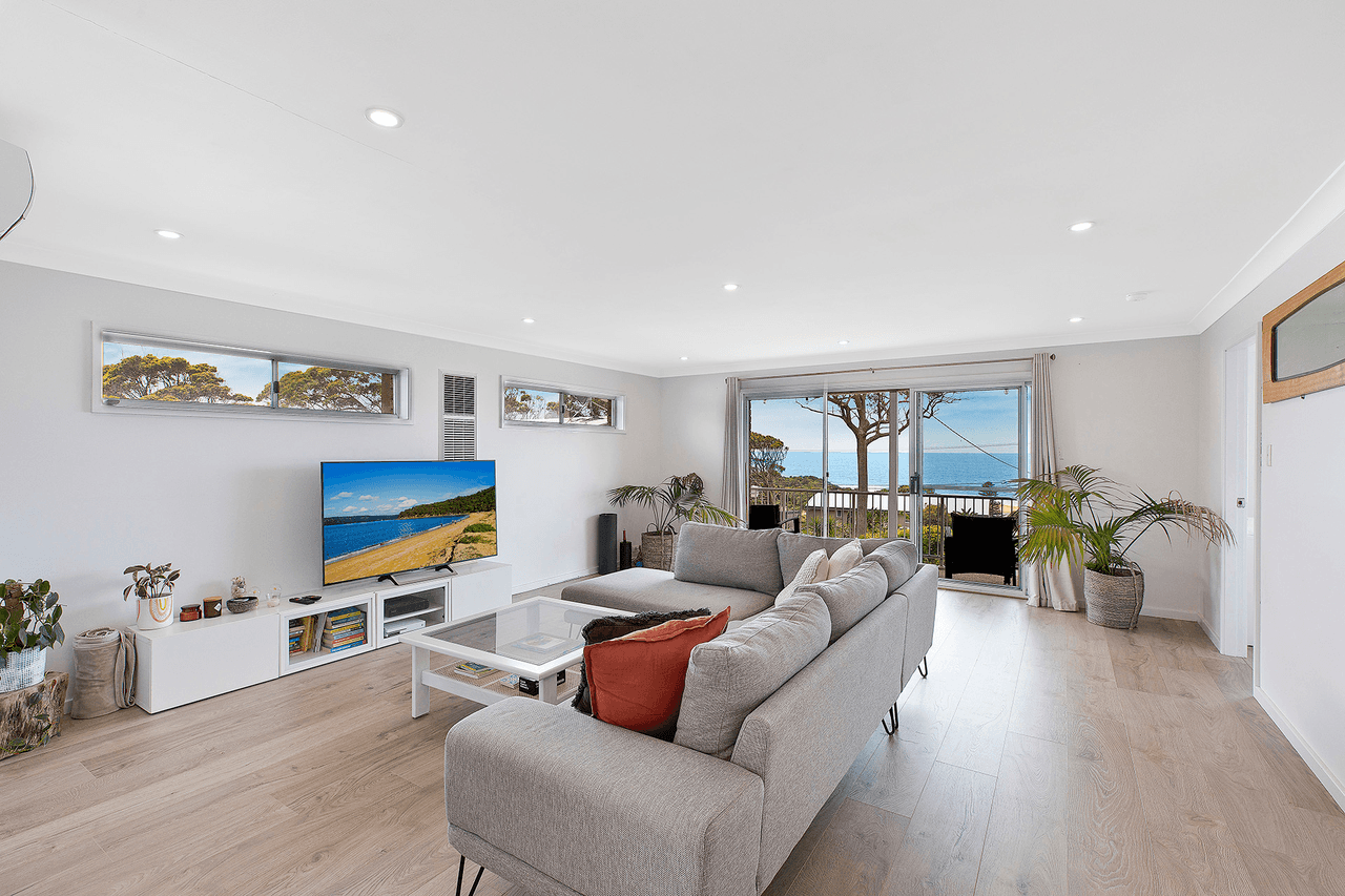 25 McGee Avenue, WAMBERAL, NSW 2260