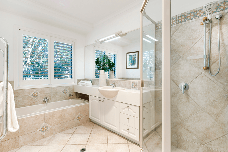 35 The Peninsula, Noosa Waters, QLD 4566