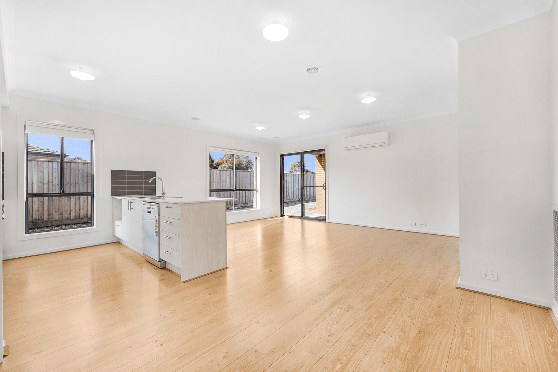 89 Rodeo Drive, Lang Lang, VIC 3984