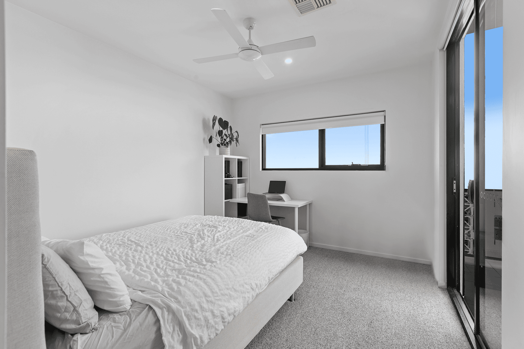 1203/28 Wolseley Street, WOOLLOONGABBA, QLD 4102