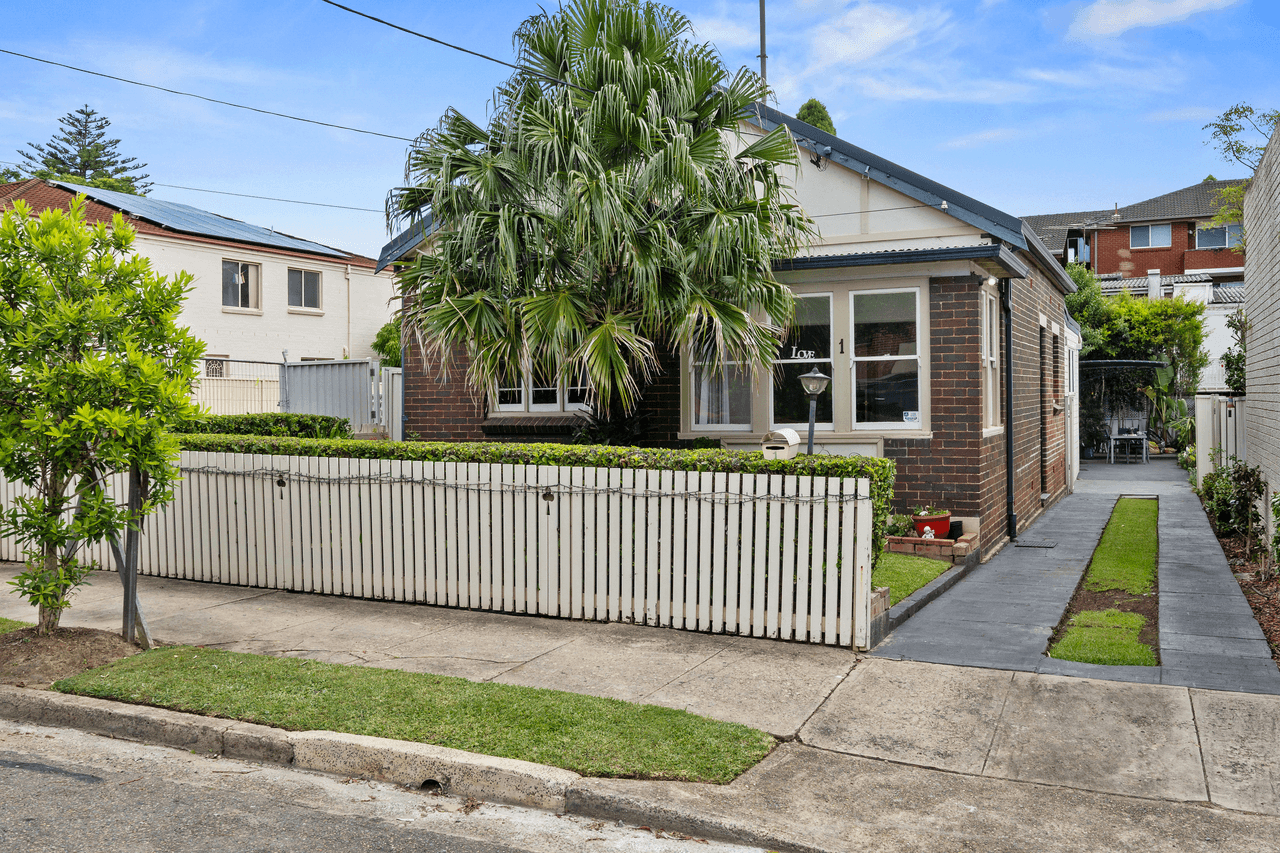 1 Brooklyn Street, STRATHFIELD SOUTH, NSW 2136