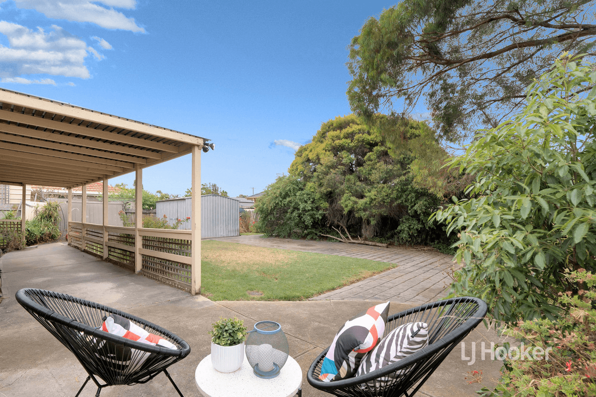 15 Cassowary Avenue, WERRIBEE, VIC 3030