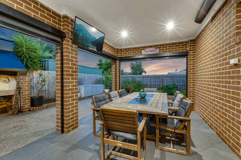 4 Pimelea Way, Hillside, VIC 3037