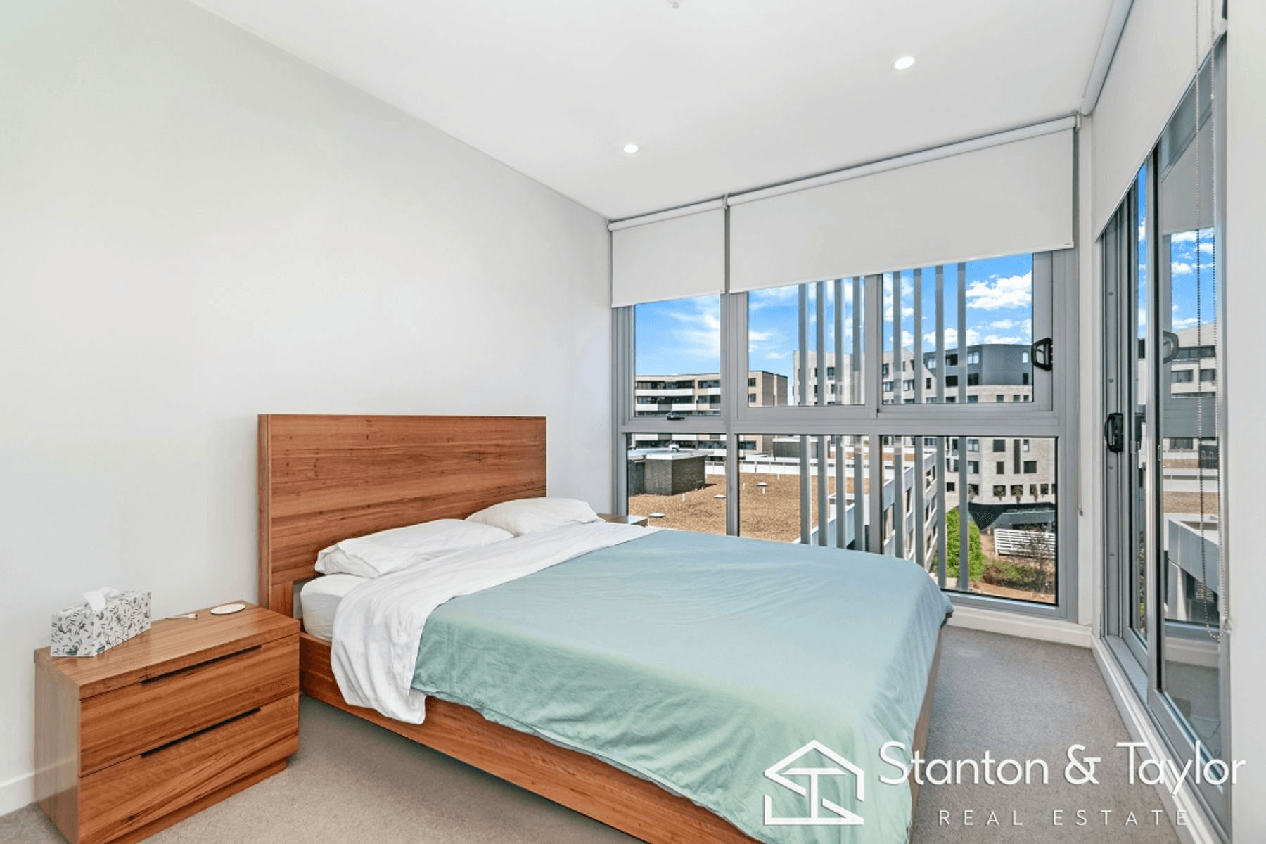 610/8 Aviators Way, Penrith, NSW 2750