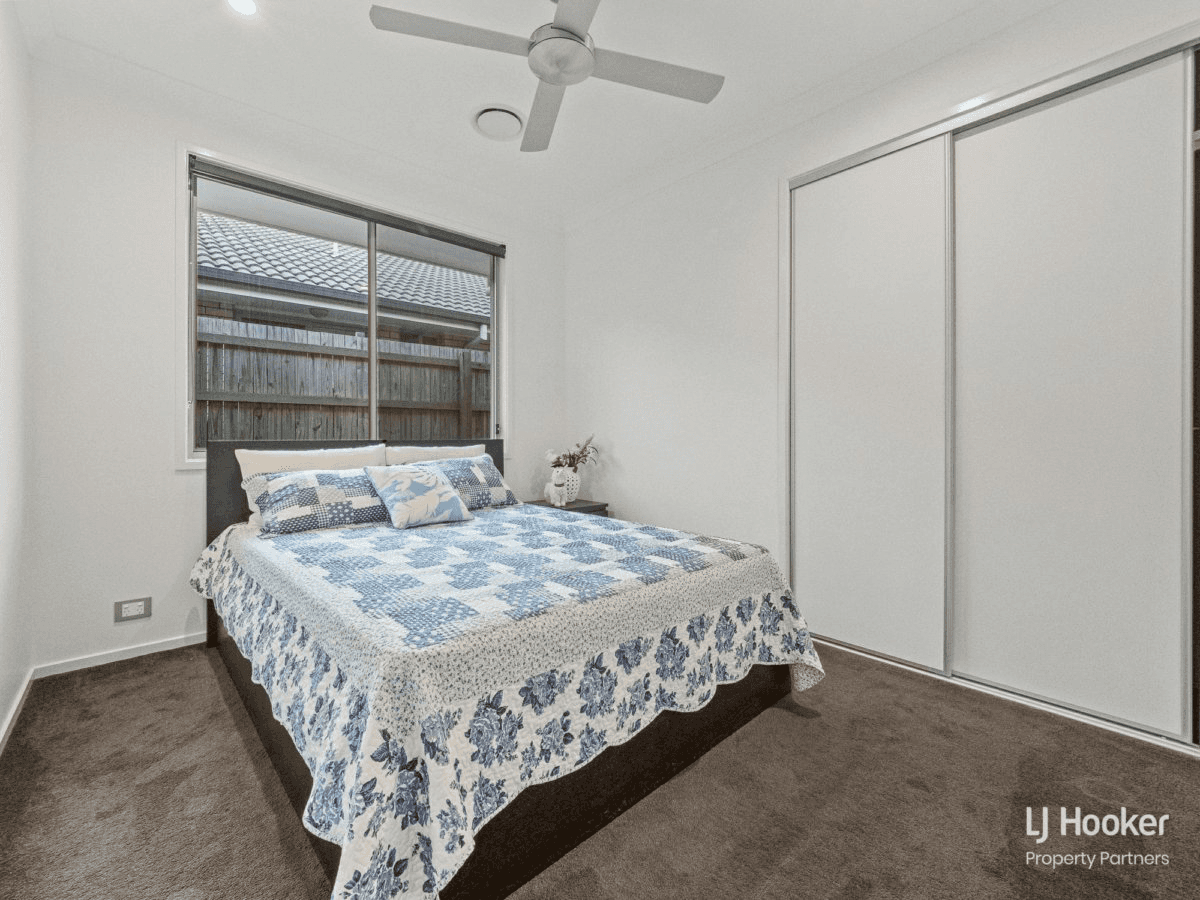 12 Angliss Circuit, THORNLANDS, QLD 4164