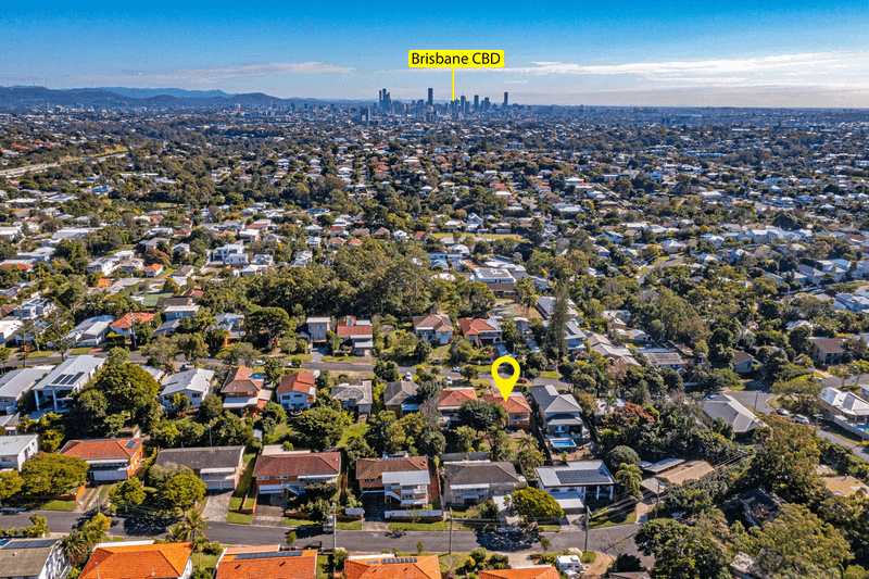 80 Brodie Street, HOLLAND PARK WEST, QLD 4121