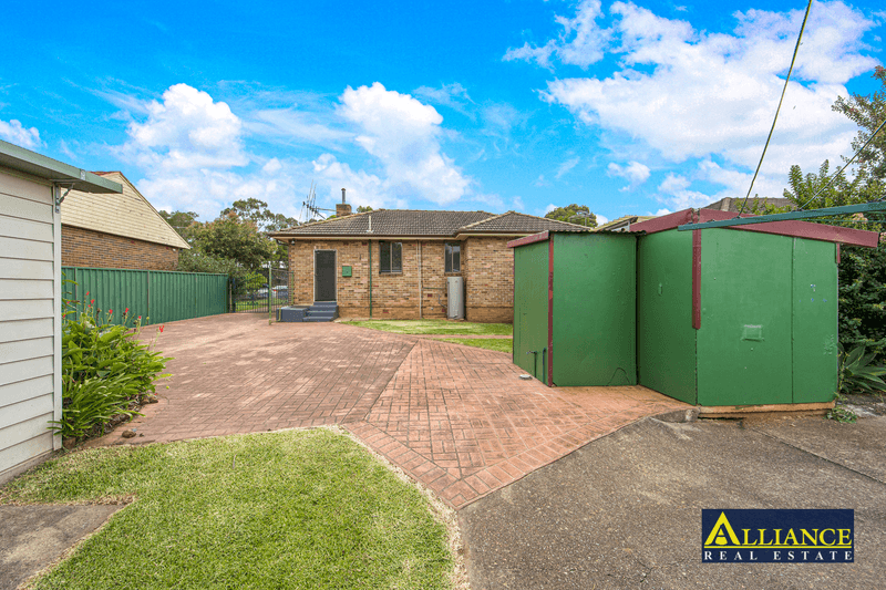 10 Braesmere Road, Panania, NSW 2213