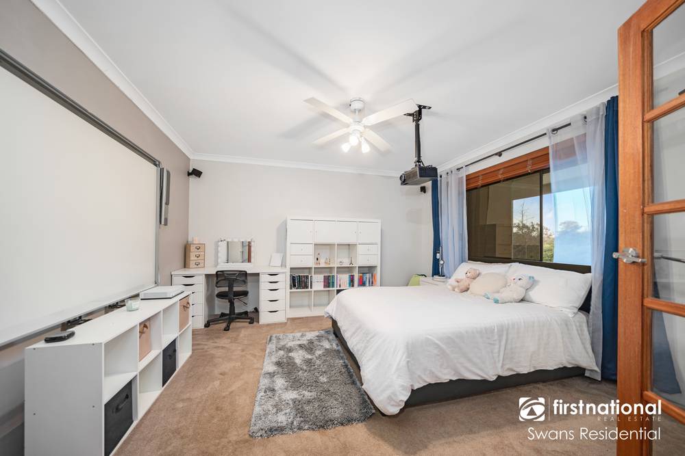 12 Willeroo Way, ELLENBROOK, WA 6069