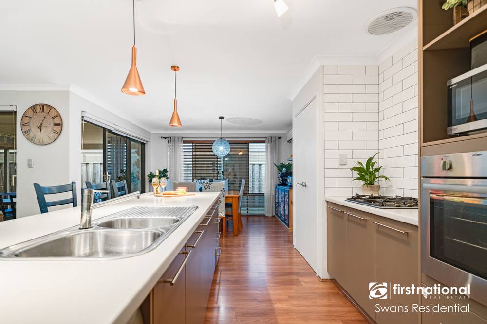 12 Willeroo Way, ELLENBROOK, WA 6069