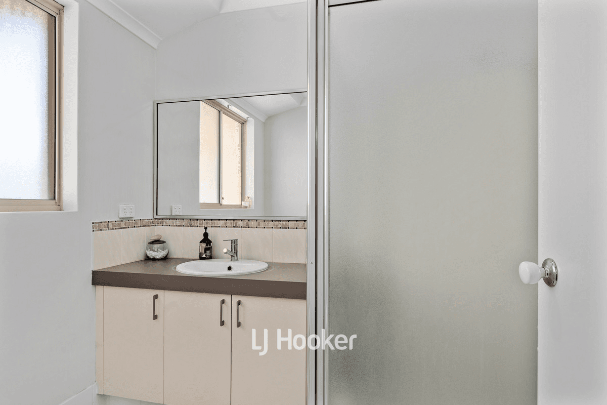 3 Onyx Brace, Australind, WA 6233