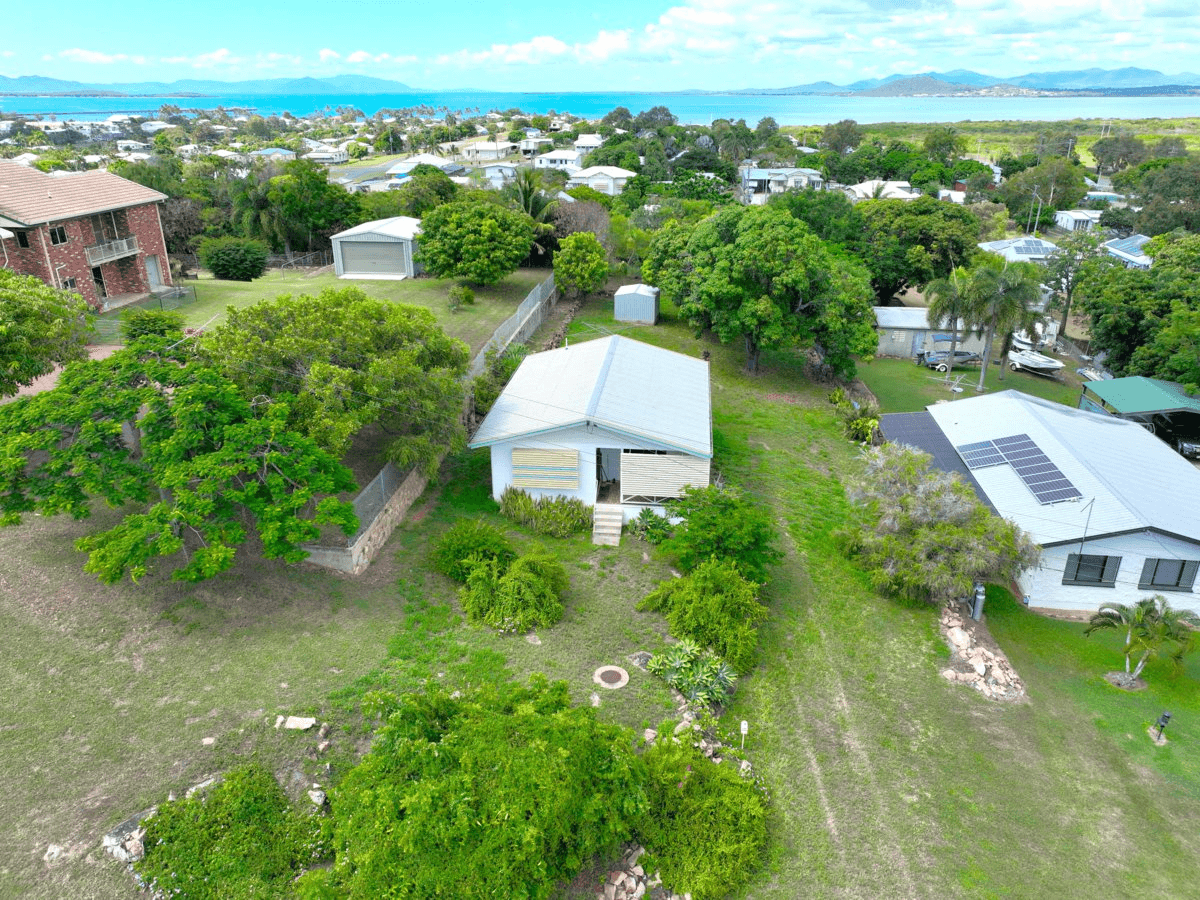 77 Poole Street, BOWEN, QLD 4805