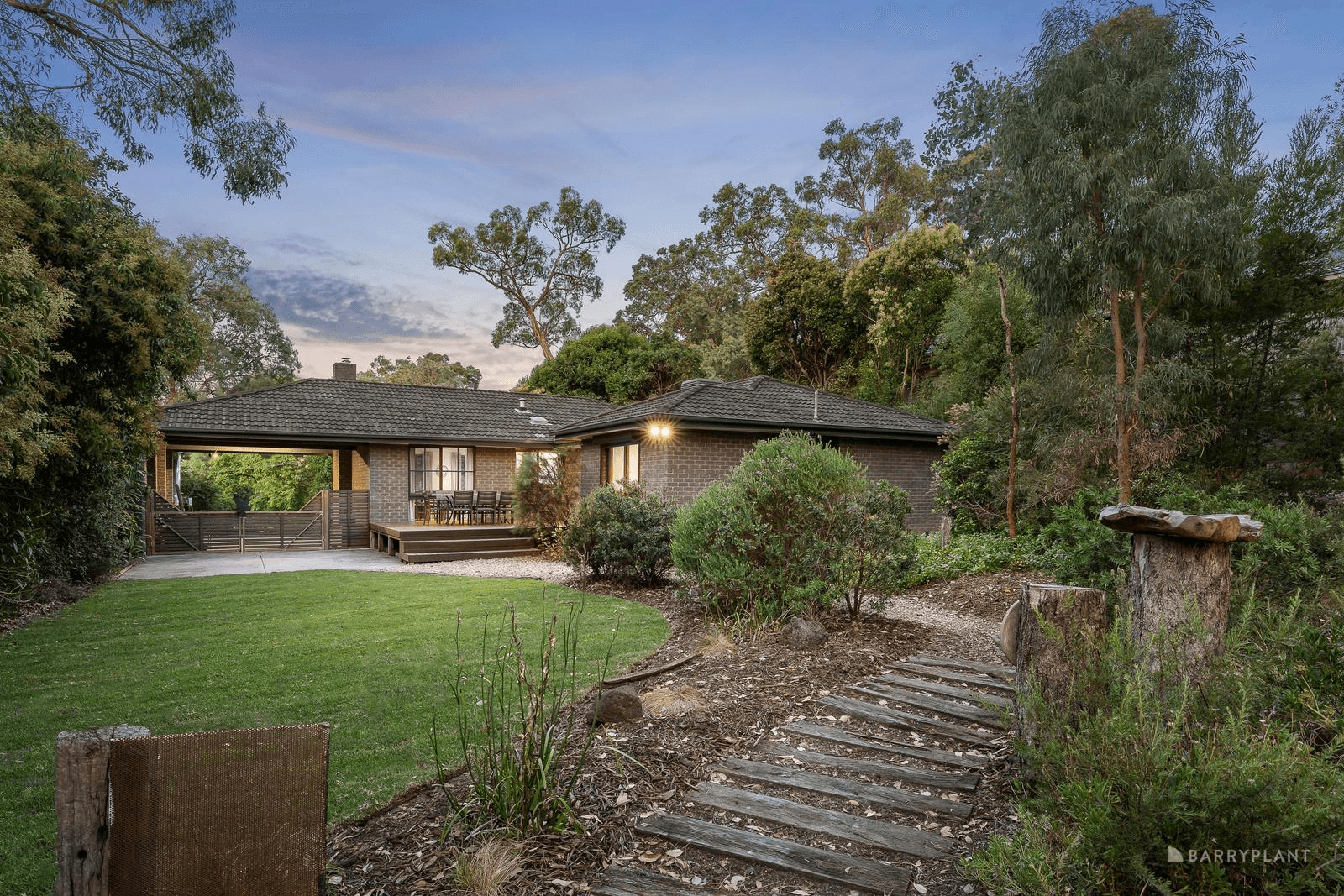 36 Kenilworth Avenue, WONGA PARK, VIC 3115