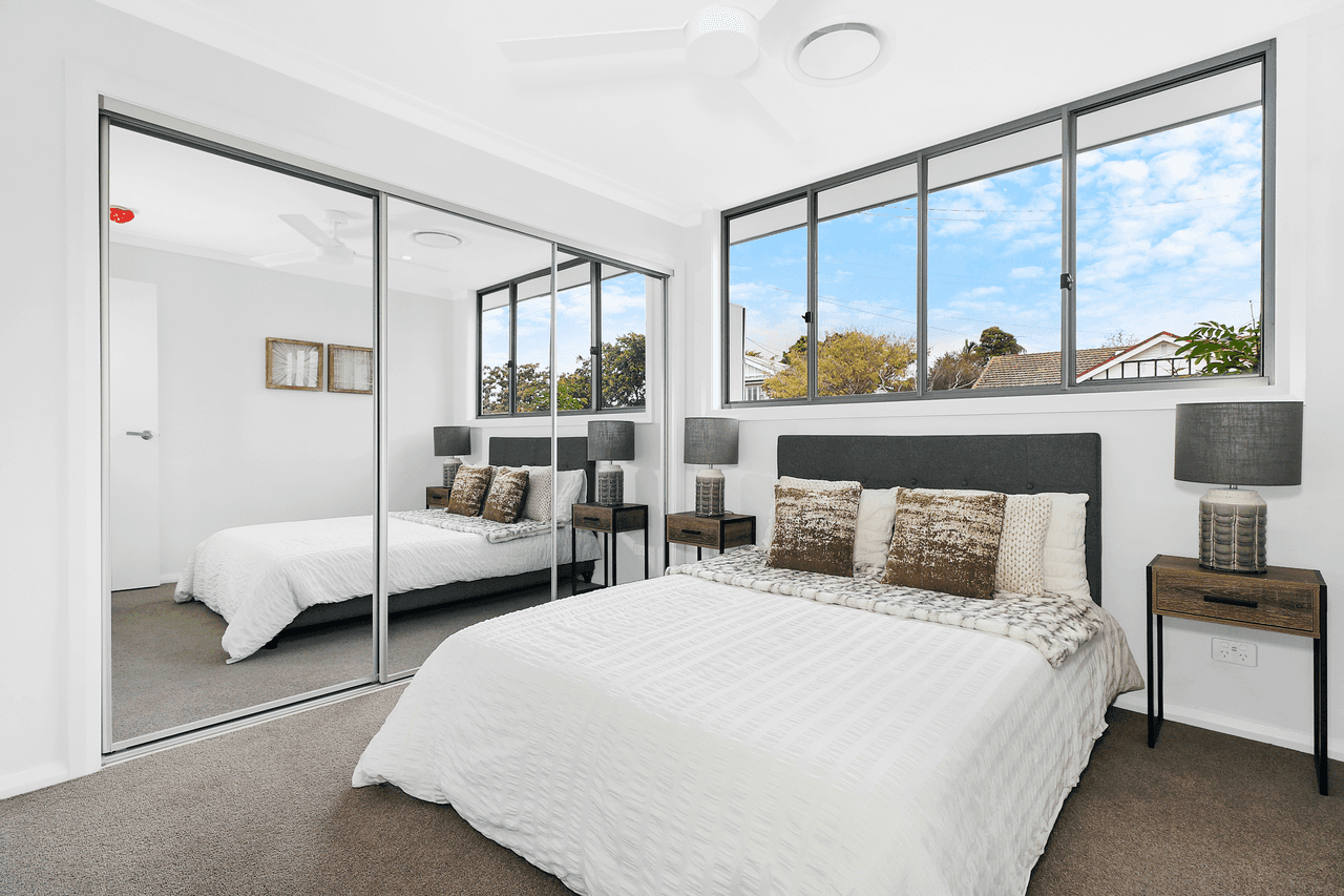 2/28 Martha Street, Camp Hill, QLD 4152