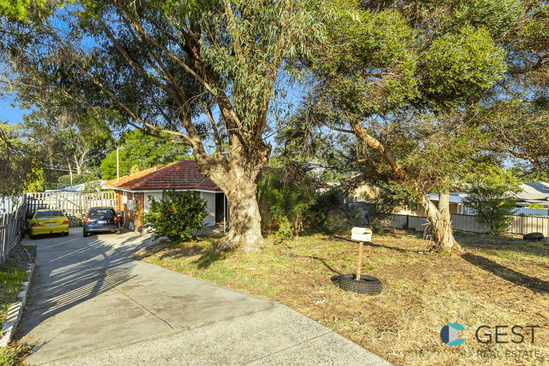 58 CASSERLEY Avenue, GIRRAWHEEN, WA 6064