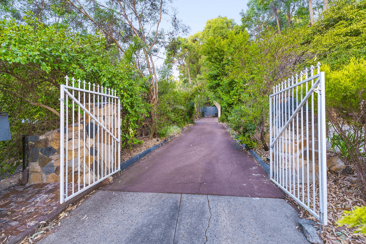 7 Aristea Place, Roleystone, WA 6111