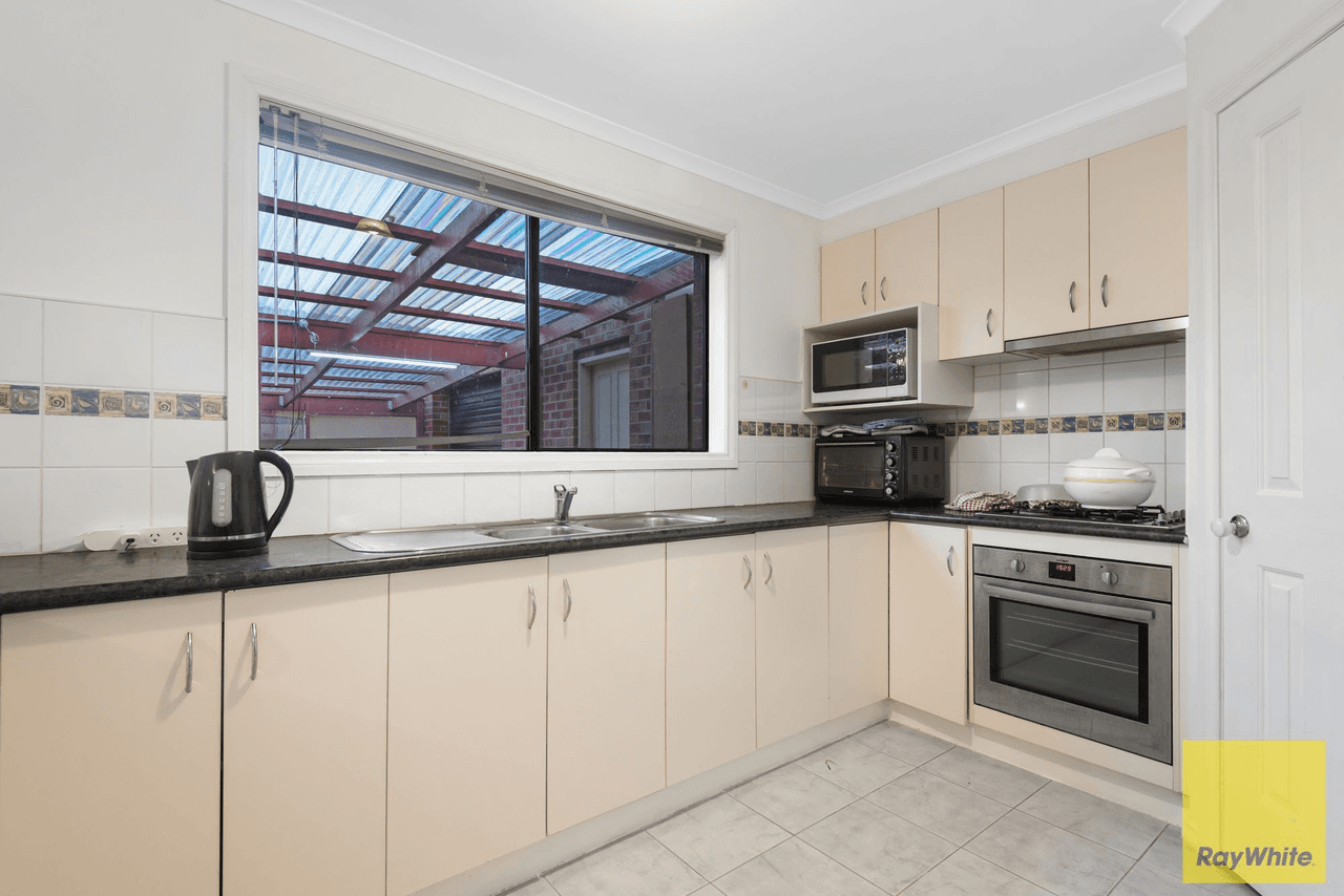 96 Rose Grange Boulevard, TARNEIT, VIC 3029