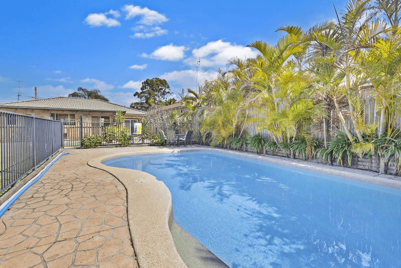 14 Chisholm Avenue, LAKE MUNMORAH, NSW 2259